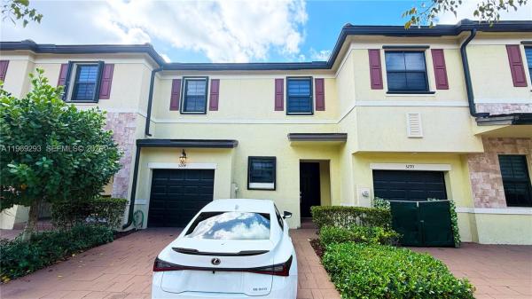 Aquabella, 3264 W 100th Ter, Hialeah, Florida 33018, image 1
