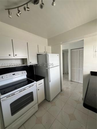 Nautilus Towers, 4142 N Jefferson Ave #6B, Miami Beach, Florida 33140, image 2