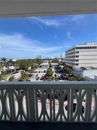 Nautilus Towers, 4142 N Jefferson Ave #6B, Miami Beach, Florida 33140, image 1