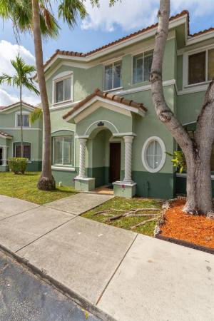 Shoma Townhomes At Keys Cove, 2712 SE 15th Pl #148, Homestead, Florida 33035, image 2