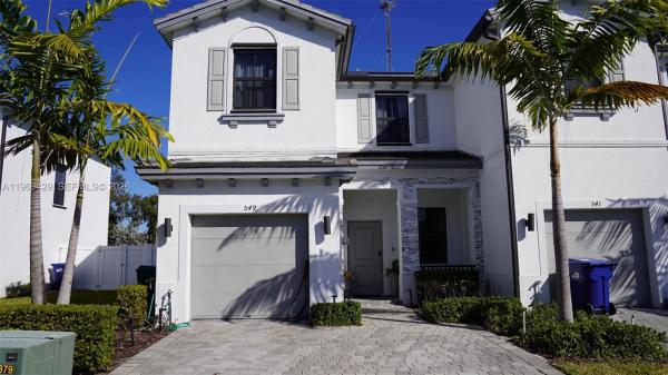 Viewpoint At Vista Lago, 549 NW 204th St, Miami Gardens, Florida 33169, image 1