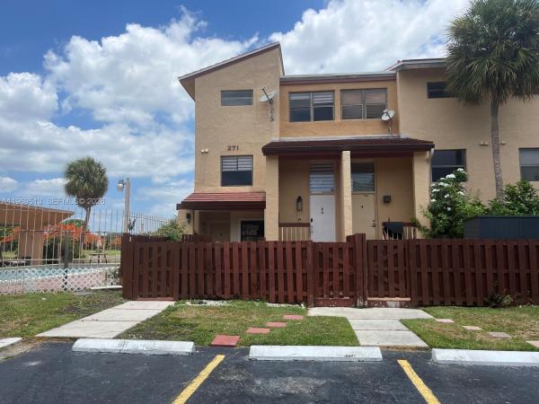 271 W Park Dr #7-2, Unincorporated Dade County, Florida 33172, image 1