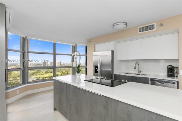Mystic Pointe Tower 400, 3500 Mystic Pointe Dr #2603, Aventura, Florida 33180, image 3