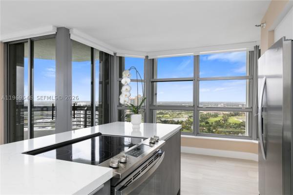 Mystic Pointe Tower 400, 3500 Mystic Pointe Dr #2603, Aventura, Florida 33180, image 2