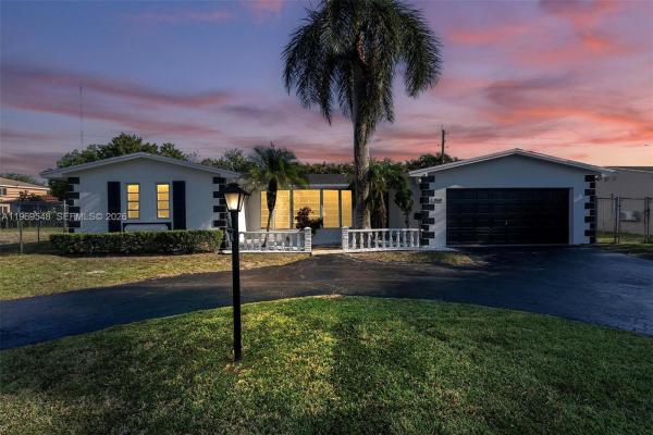 860 NW 207th St 0, Miami Gardens, Florida 33169, image 1