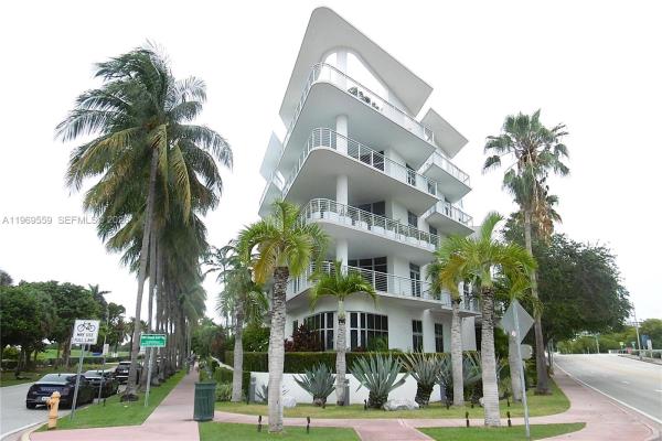 The Meridian, 2001 Meridian Ave #525+DEN, Miami Beach, Florida 33139, image 1