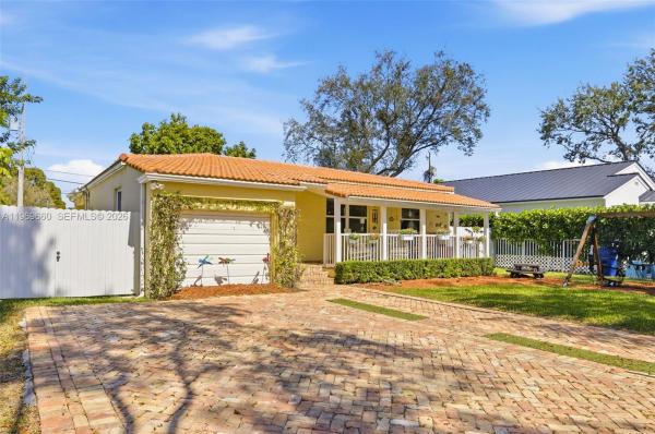 Sylvania Heights, 5851 SW 15th St, West Miami, Florida 33144, image 1