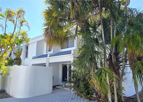 10219 SW 89th St #10219, Unincorporated Dade County, Florida 33176, image 1