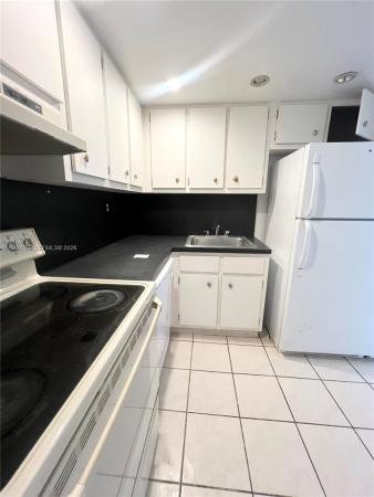 Nautico Bay Club, 6937 Bay Dr #210, Miami Beach, Florida 33141, image 3