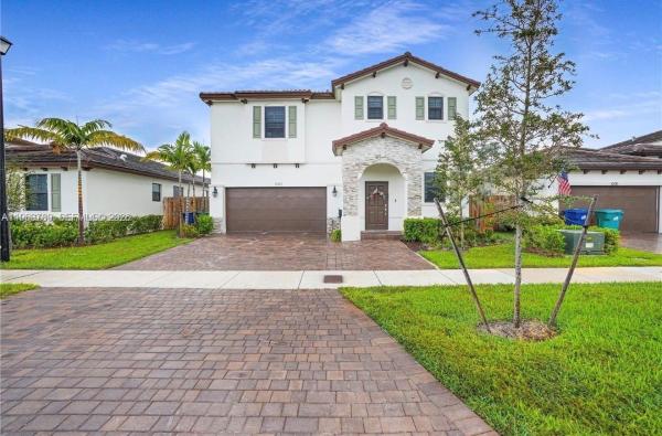 10321 SW 232nd St, Cutler Bay, Florida 33190, image 1