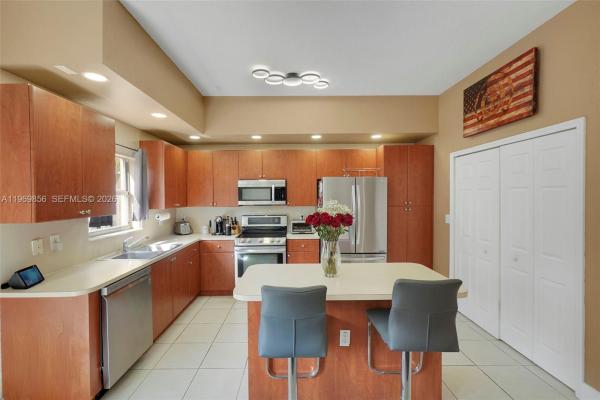 The Palms At Isles Of Bayshore, 22168 SW 88th Path, Cutler Bay, Florida 33190, image 2