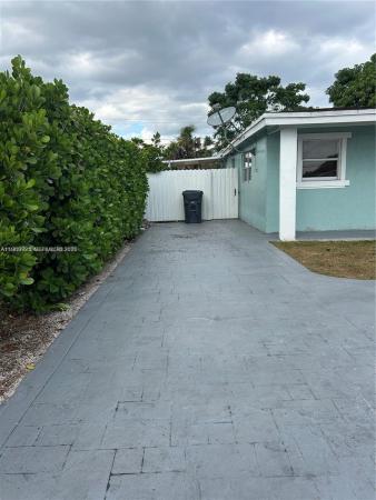 Hollywood Pines, 6241 Fletcher St, Hollywood, Florida 33023, image 3