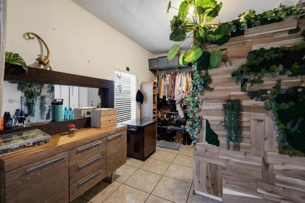 Knights Lemon City, 645 NE 62nd St, Miami, Florida 33138, image 1