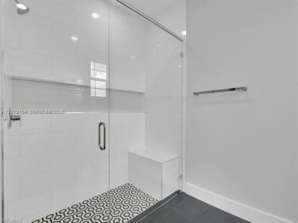 834/836 Motel St E, Lehigh Acres, Florida 33974, image 2