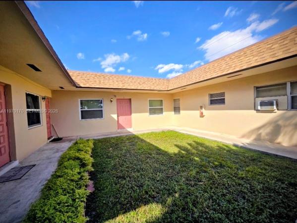 Oriole Estates, 4001 NW 31st Ave, Lauderdale Lakes, Florida 33309, image 3