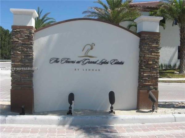 16585 SW 42nd Way #16585, Unincorporated Dade County, Florida 33185, image 1