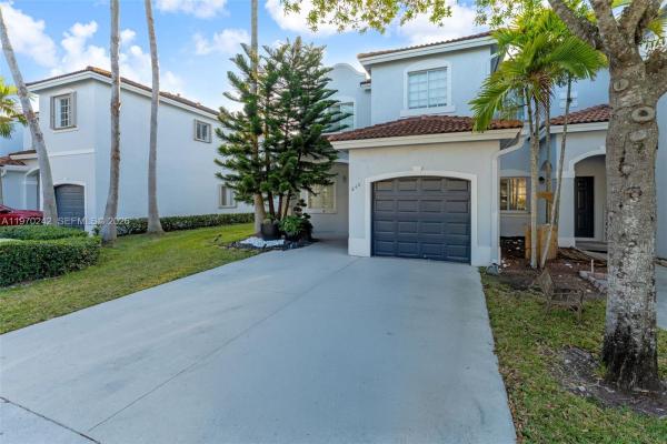 Emerald Lakes, 846 SW 148th Pl, Leisure City, Florida 33194, image 2