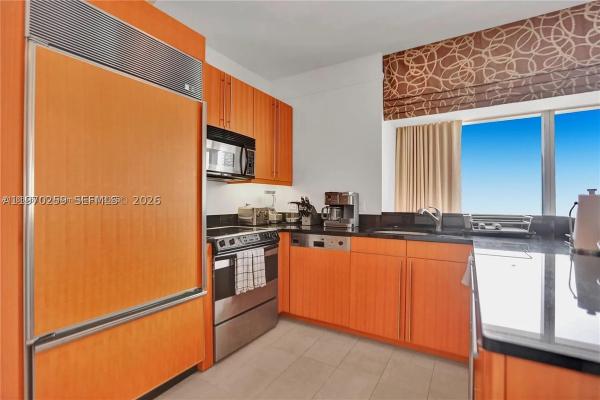 Four Seasons Hotel, 1435 Brickell Ave #3212, Miami, Florida 33131, image 1