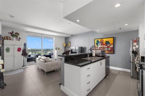 Coral Sea View, 1401 SW 22nd St #1503, Miami, Florida 33145, image 3