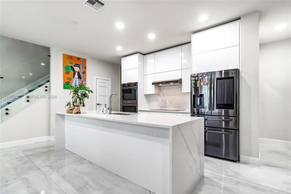 Parkview At Hillcrest, 4566 Ficus St, Hollywood, Florida 33021, image 1