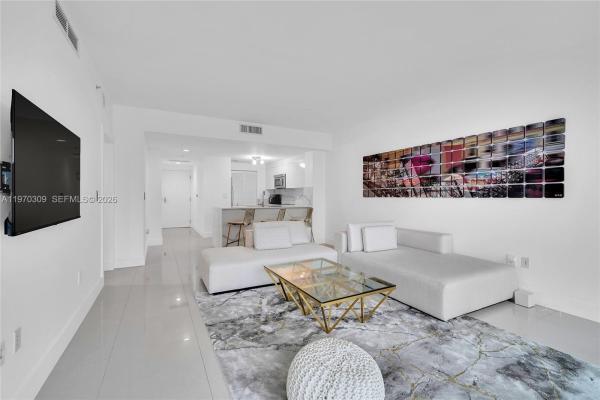 Vizcayne South, 253 NE 2nd St #3106, Miami, Florida 33132, image 1