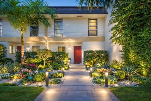 Hollywood Gardens, 3321 Simms St #13B, Hollywood, Florida 33021, image 1