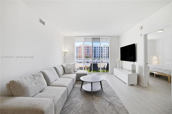 Venture At Aventura West, 2775 NE 187th St #625, Aventura, Florida 33180, image 1