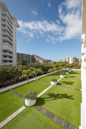 Commodore Club South, 199 Ocean Lane Dr #401, Key Biscayne, Florida 33149, image 2