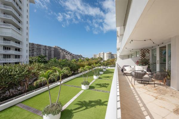 Commodore Club South, 199 Ocean Lane Dr #401, Key Biscayne, Florida 33149, image 1