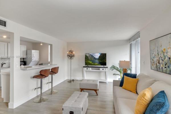 Flamingo Towers, 1250 Alton Rd #3A, Miami Beach, Florida 33139, image 3