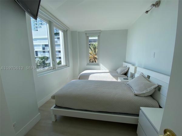Roney Palace, 2301 Collins Ave #338, Miami Beach, Florida 33139, image 2