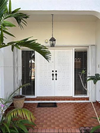 Bird Lakes South, 14642 SW 50th Ter, Kendale Lakes, Florida 33175, image 3