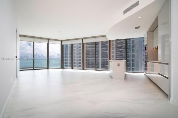 Residences By Armani Casa, 18975 Collins Ave #1604, Sunny Isles Beach, Florida 33160, image 2