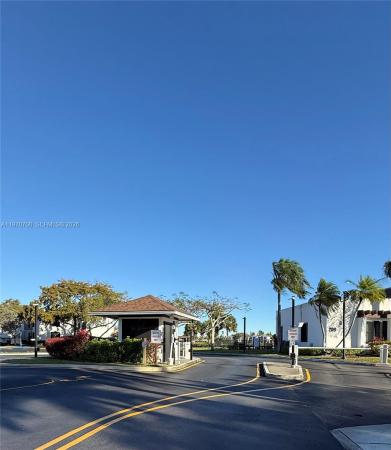 Lake Pointe, 201 Lake Pointe Dr #202, Oakland Park, Florida 33309, image 2