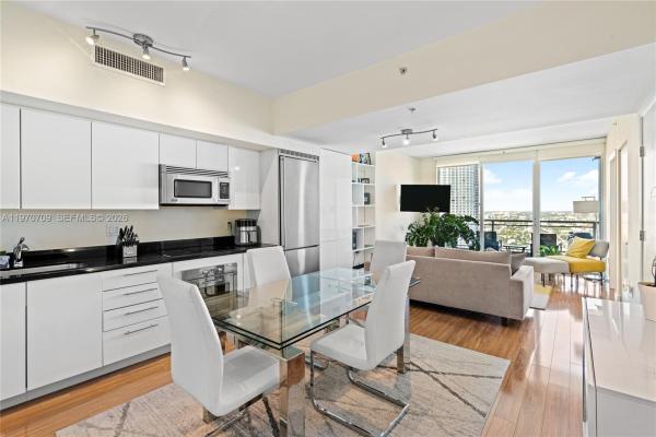 Mint At Riverfront, 92 SW 3rd St #3409, Miami, Florida 33130, image 1