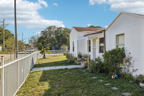 Seventh Avenue Park, 6402 NW 8th Ave, Miami, Florida 33150, image 2
