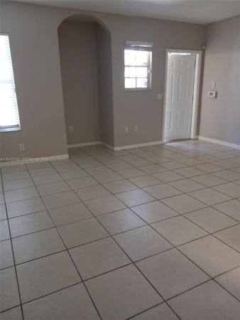 1212 Belmont Ln, Tamarac, Florida 33068, image 2
