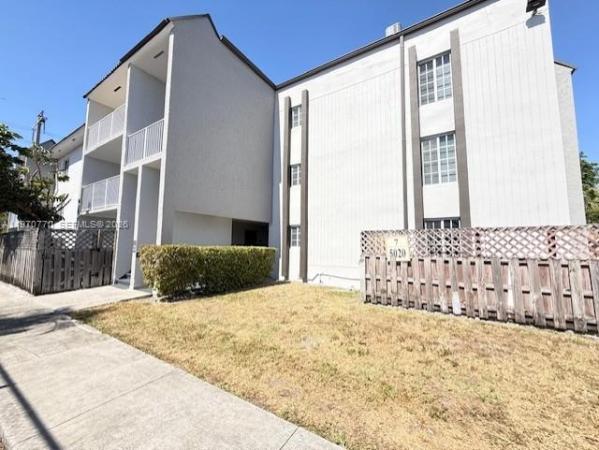 Doral Gardens 2, 5020 NW 79th Ave #203, Doral, Florida 33166, image 1