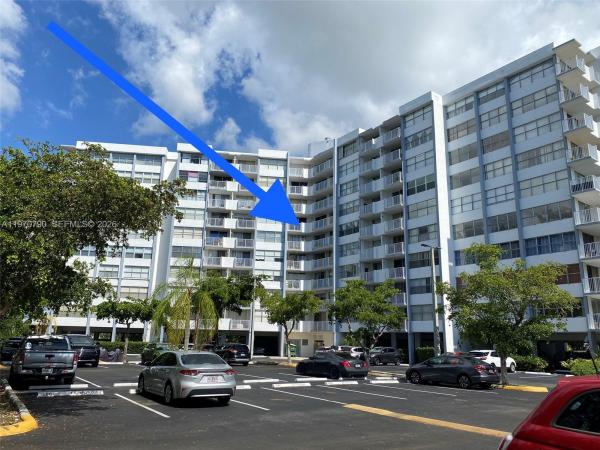 1300 NE Miami Gardens Dr #701E, Unincorporated Dade County, Florida 33179, image 1