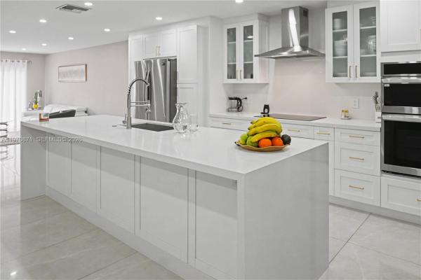 Classic Townhouses West, 4712 Sheridan St #6, Hollywood, Florida 33021, image 1