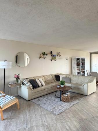 Environ 1, 6911 Environ Blvd #8L, Lauderhill, Florida 33319, image 1