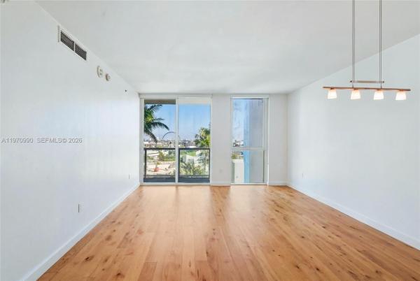 Vizcayne South, 253 NE 2nd St #1007, Miami, Florida 33132, image 2