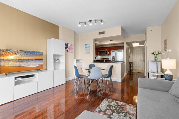 7275 SW 90th Way #404, Unincorporated Dade County, Florida 33156, image 1