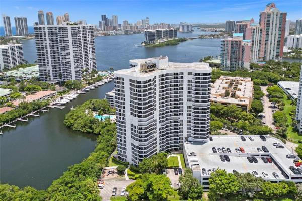 Mystic Pointe Tower 600, 3400 NE 192nd St #1607, Aventura, Florida 33180, image 2