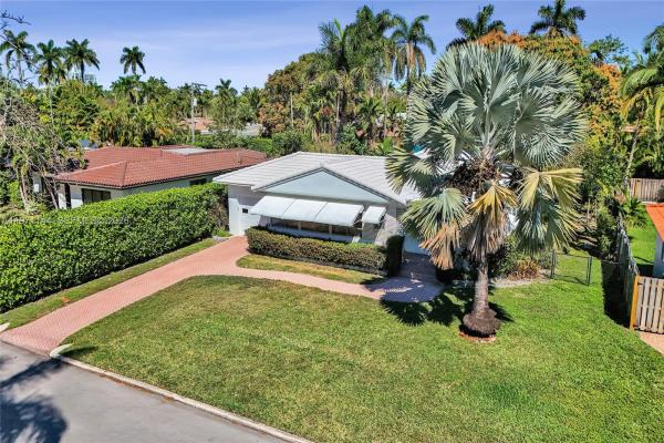 Hollywood Lakes, 1235 Jefferson St, Hollywood, Florida 33019, image 1