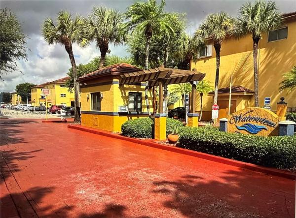 14910 SW 82nd Ter #15-203, Unincorporated Dade County, Florida 33193, image 1