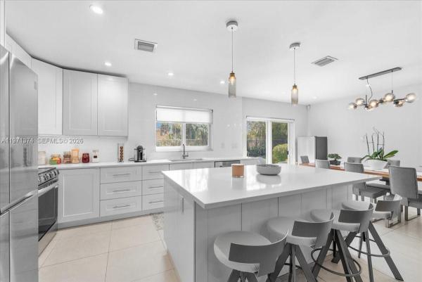 6140 SW 62nd St, South Miami, Florida 33143, image 2