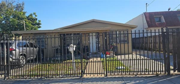 Walkers, 1920 NW 21st Ter, Miami, Florida 33142, image 1