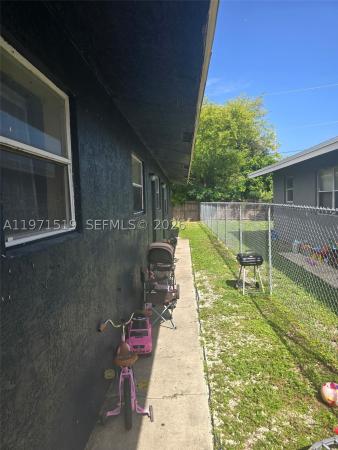 Arlington Park, 770 SW 2nd Ave #A-B, Deerfield Beach, Florida 33441, image 2