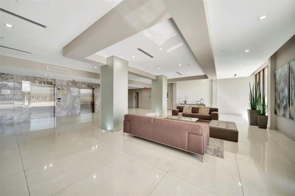 Coronado Tower 3, 20379 W Country Club Dr #2336, Aventura, Florida 33180, image 1